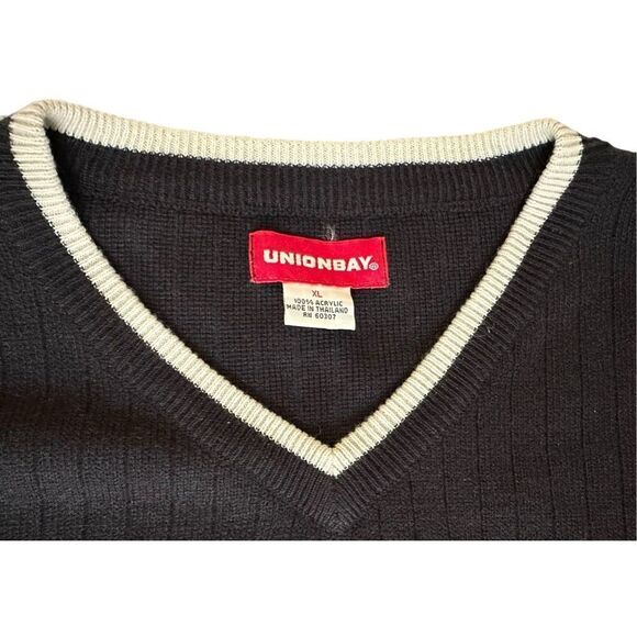 Men’s Union Bay Sweater, XL - Picture 4 of 7